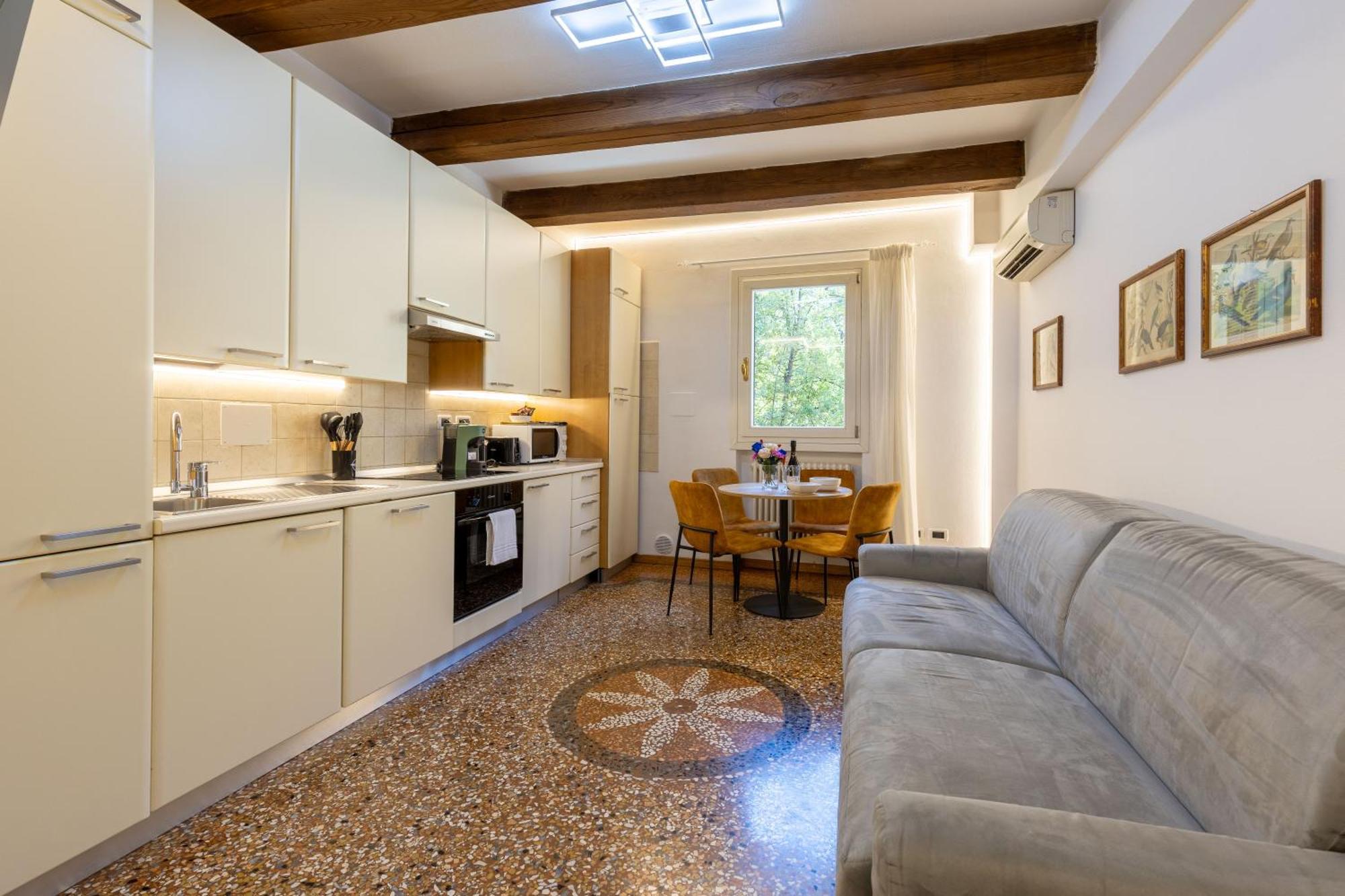 Frassinago Deluxe Suites-Bolognarooms 외부 사진