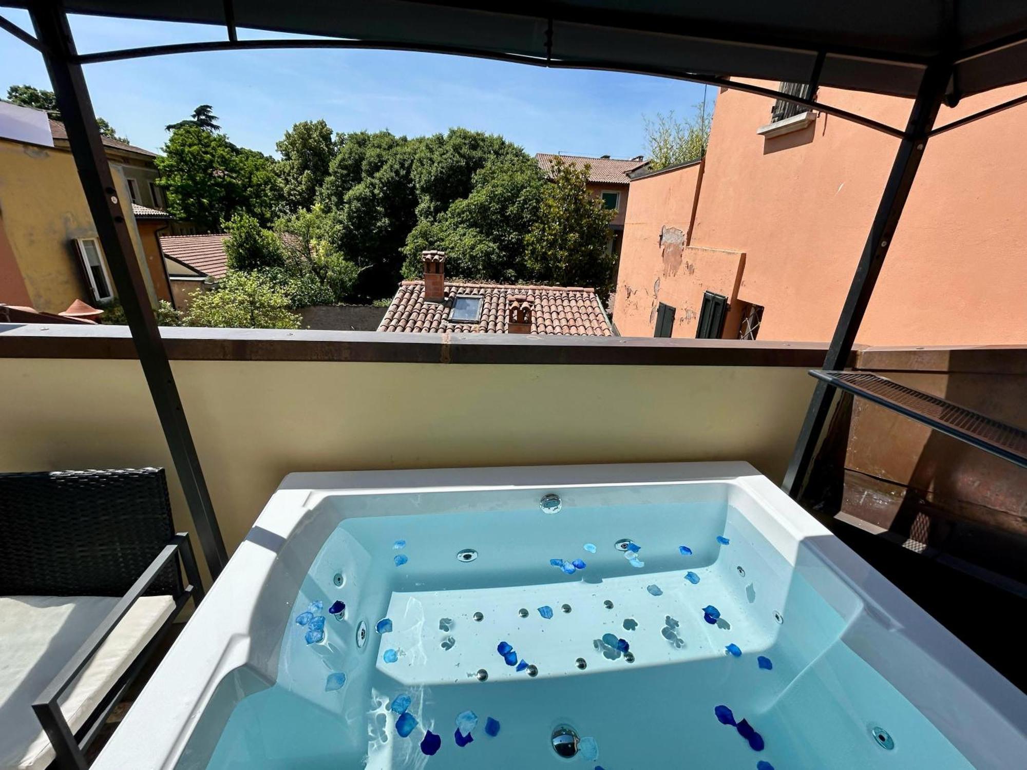Frassinago Deluxe Suites-Bolognarooms 외부 사진